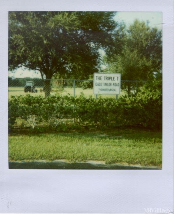 Photo 1 of 2 of park located at 10602 Taylor Road Thonotosassa, FL 33592