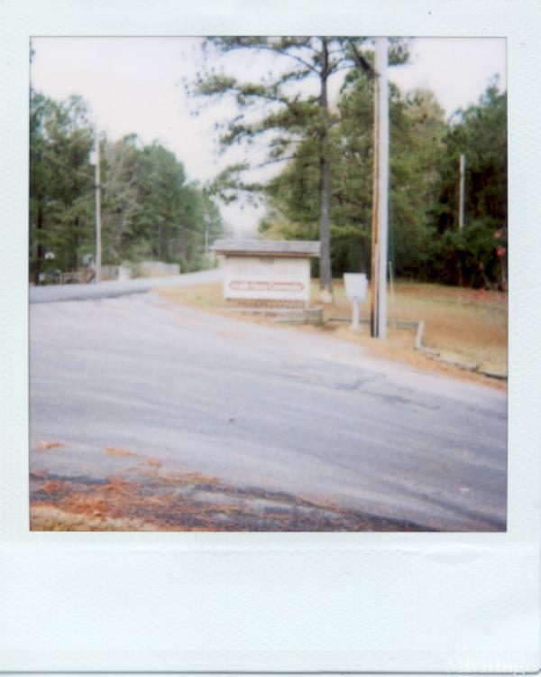 Photo 1 of 2 of park located at 6944 Glade Road SE Acworth, GA 30102