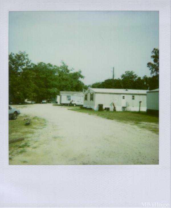 Peachtree Estates Mobile Home Park in Tifton, GA MHVillage