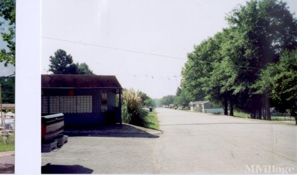 Photo of Riverside Estates Mobile Home Park, Covington GA
