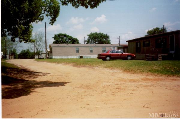 Photo 1 of 2 of park located at Shady Grove Drive Valdosta, GA 31602