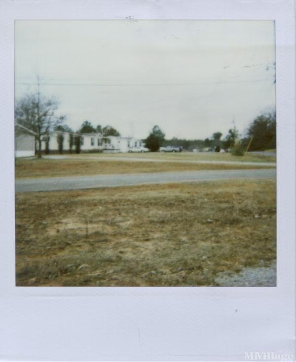 Photo 1 of 2 of park located at 3293  Highway 27  South Carrollton, GA 30117