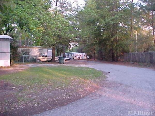 Photo of Middleground Mobile Estates, Savannah GA