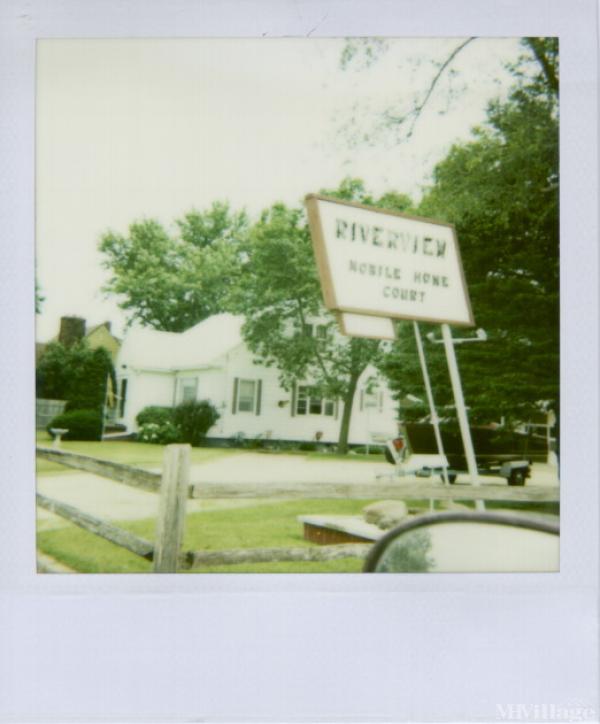 Riverview Mobile Home Court Mobile Home Park in Janesville, IA MHVillage