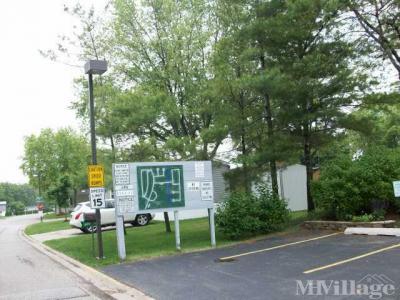 Photo 3 of 6 of park located at 1 Timber Creek Drive Round Lake, IL 60073