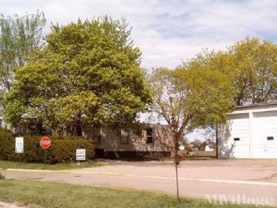 Photo 4 of 5 of park located at 16 West Wasson Amboy, IL 61310