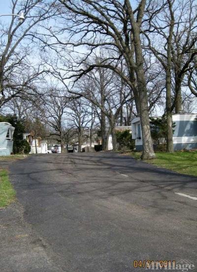Mobile Home Park in Crystal Lake IL