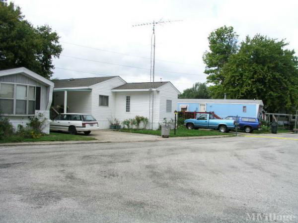 Photo of Chatham Villa Mobile Home Park, Chatham IL