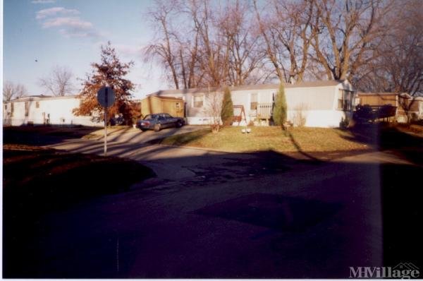 Photo of Hilltop Mobile Home Park, Riverton IL