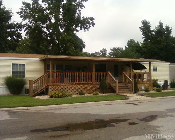 Photo 1 of 2 of park located at 69 Lepere Ct Dupo, IL 62239