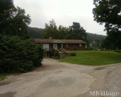 Photo 3 of 6 of park located at 69 Lepere Ct Dupo, IL 62239