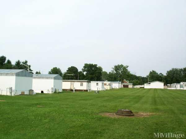 Photo of Antioch Mobile Home Park, Andrews IN