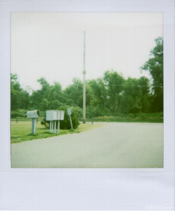 Photo 1 of 2 of park located at 72821 County Route 29 Syracuse, IN 46567