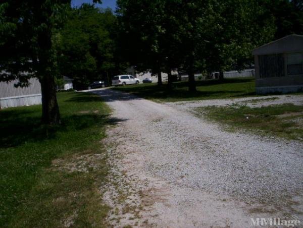 Photo of Hogan Hill Mobile Home Park, Aurora IN