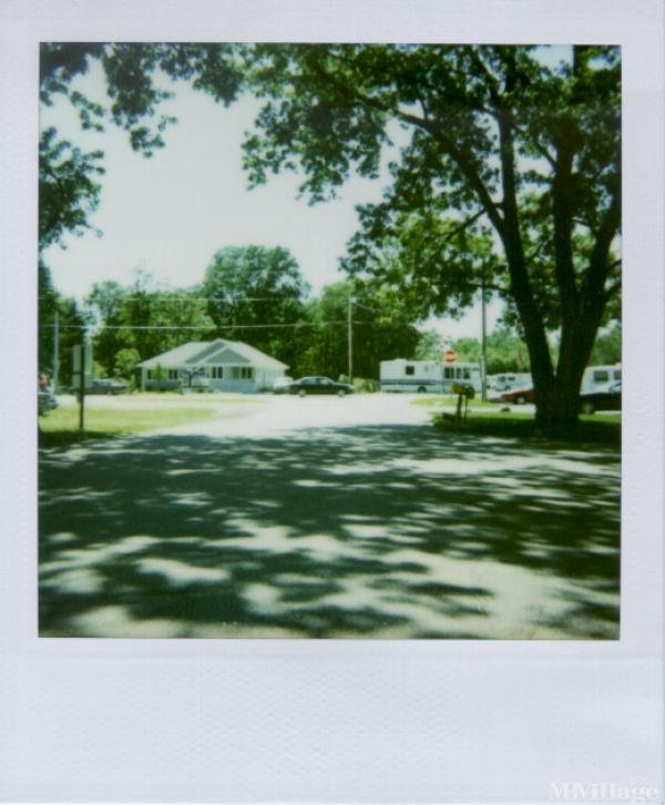Photo of Monarch Mobile Home Park, Elkhart IN