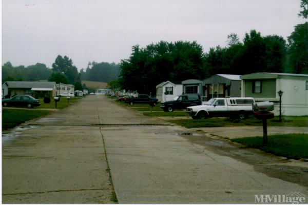 Photo 1 of 2 of park located at 7301 Everglades Drive Evansville, IN 47720