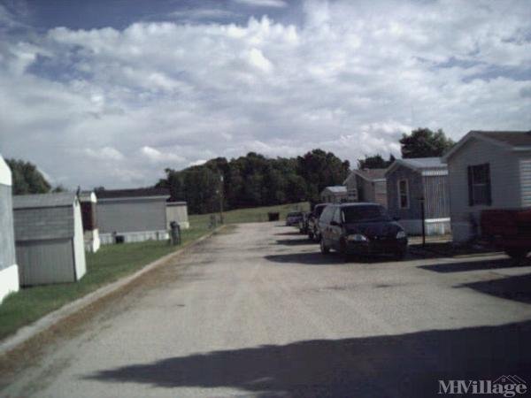 Photo 1 of 1 of park located at 597 Old Sr 13 Pierceton, IN 46562