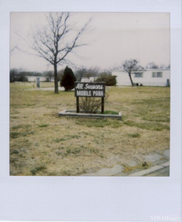 All Seasons Mobile Home Community Mobile Home Park in Great Bend, KS MHVillage