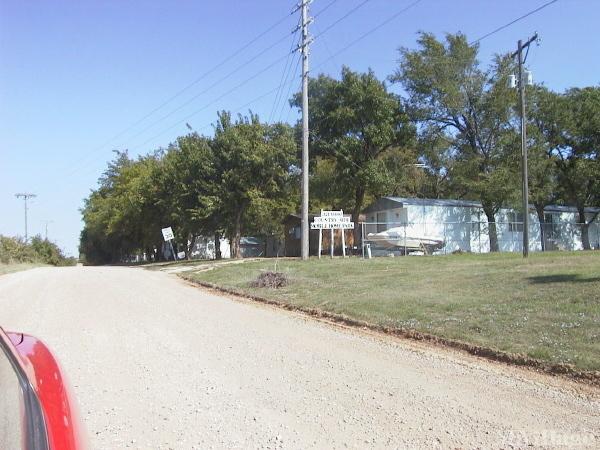 Photo 1 of 1 of park located at 2610 Country Club Road El Dorado, KS 67042