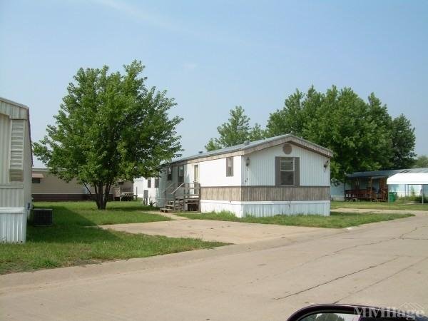 Photo of Pinaire Mobile Home Park, Wichita KS