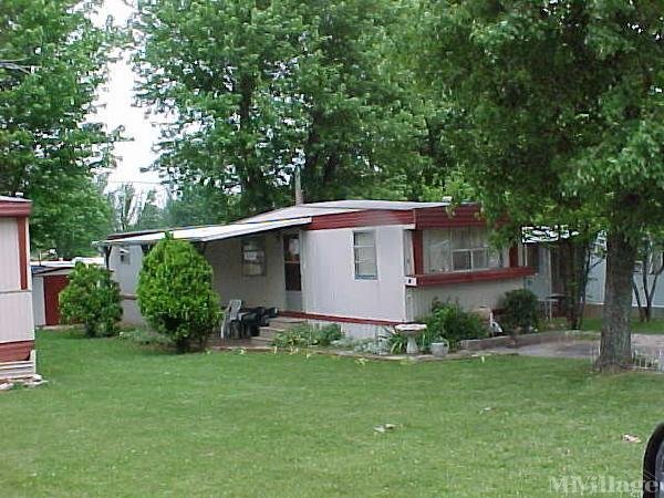 Photo of Hillview Mobile Home Park, Bowling Green KY