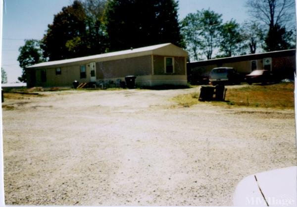 Photo of The Village Mobile Home Park, Lawrenceburg KY