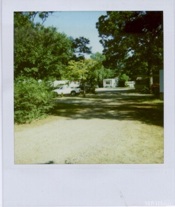 Photo 0 of 1 of park located at 3002 Cypress Street West Monroe, LA 71291