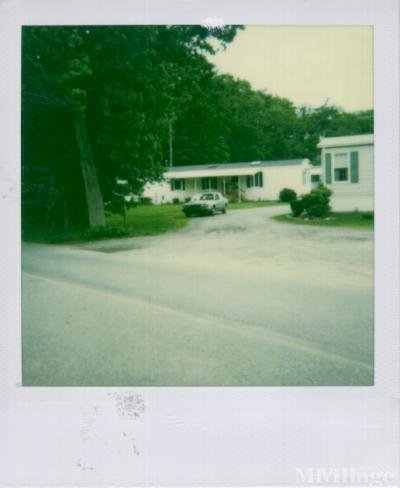 Mobile Home Park in Acushnet MA