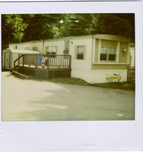 Photo of Park Lake Mobile Home Court, Bath MI
