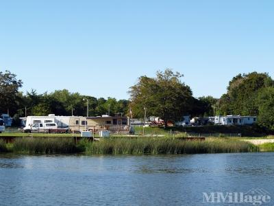 Photo 5 of 8 of park located at 17990 North Shore Road Spring Lake, MI 49456