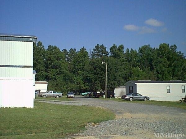 Photo of Arrowhead Mobile Village, Thomasville NC