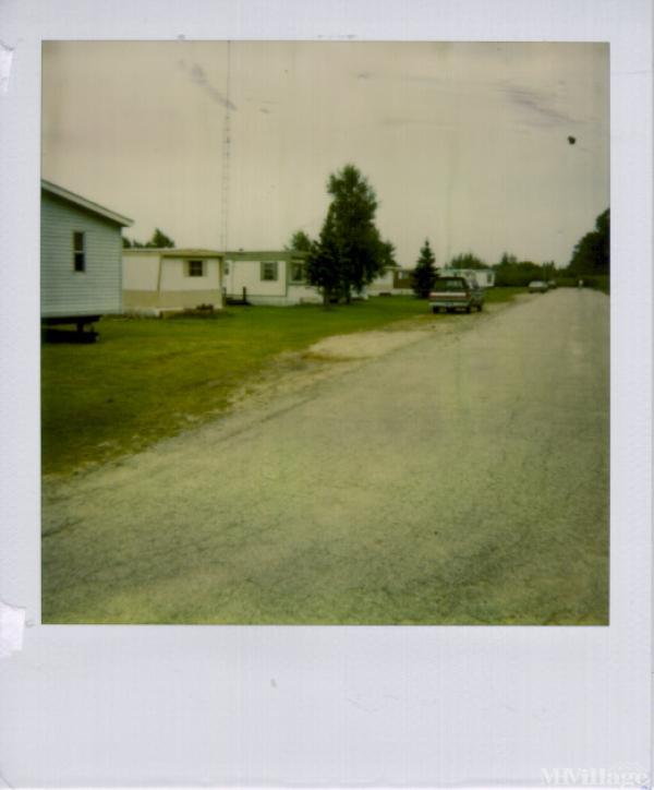 Manistee Forest Pines Mobile Home Park in Manistee, MI MHVillage