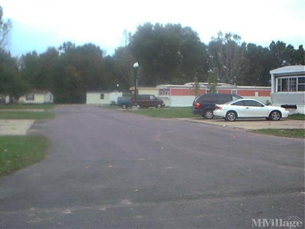 Photo of Woodcreek Mobile Estates, Orleans MI