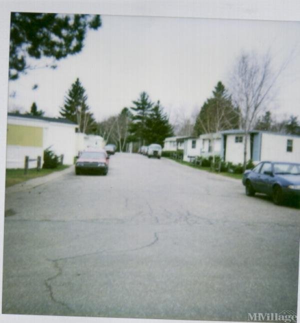 Photo of Birch Grove Mobile Home Community, Marquette MI