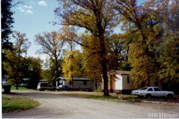 Photo of Woodlawn Mobile Home Park, Garfield MN