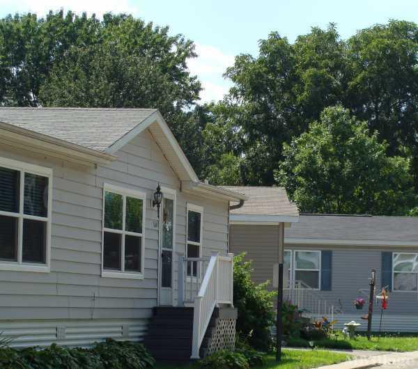 Five Star Mobile Estates Mobile Home Park in Vadnais Heights, MN MHVillage