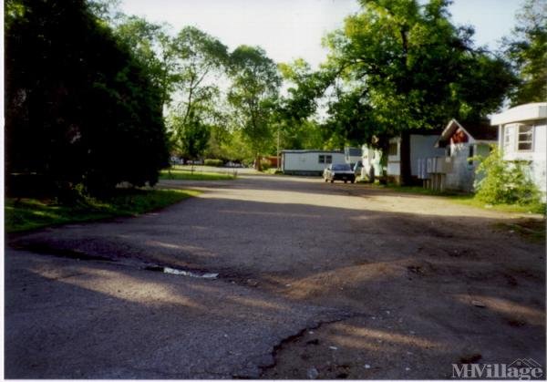 Photo of Red Top Mobile Home Park, Winona MN