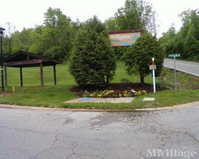 Photo 5 of 11 of park located at 1118 Anise Lane Fenton, MO 63026