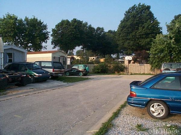 Photo 0 of 1 of park located at 4130 South Lenoir Street Columbia, MO 65201