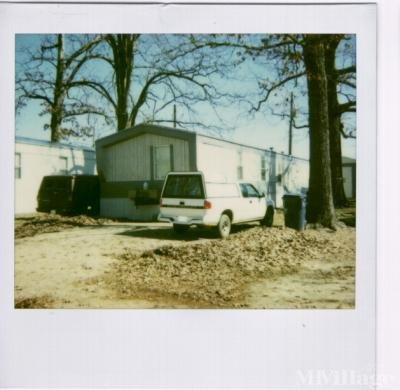 Mobile Home Park in Holly Springs MS