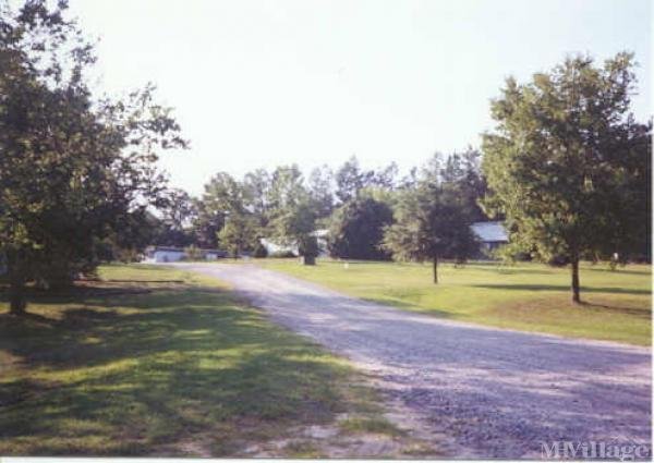 Photo of Country Estates Mobile Home Court, Apex NC