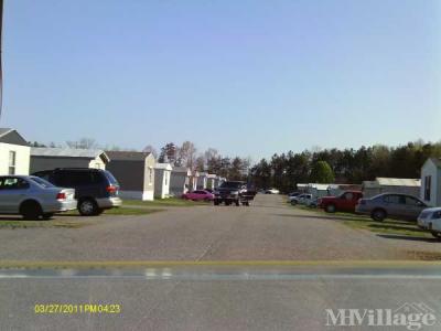 Photo 5 of 11 of park located at 940 NE 27th St Conover, NC 28613