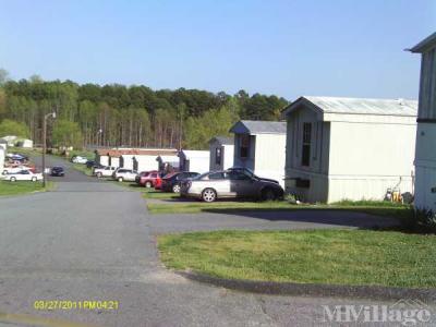 Photo 4 of 11 of park located at 940 NE 27th St Conover, NC 28613