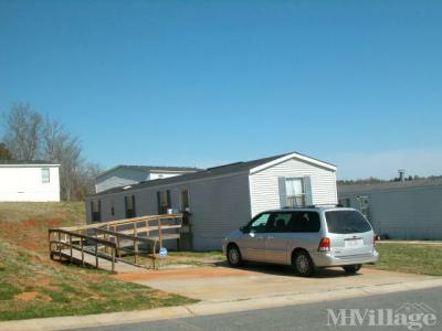 Photo 5 of 7 of park located at 2800 Golf Ball Circle Concord, NC 28025