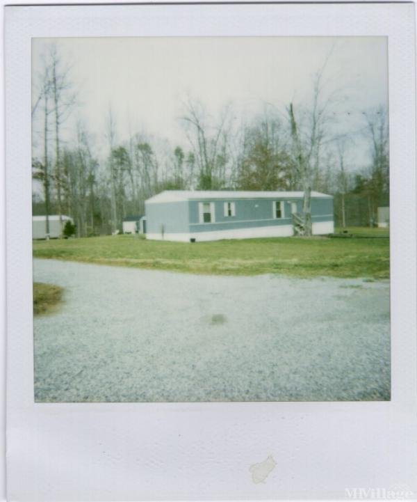Photo of Three Oaks Mobile Home Park, Burlington NC