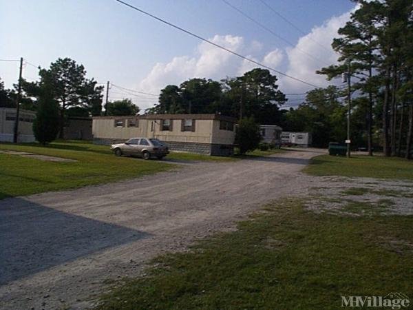 Photo of Lyons Mobile Home Park, Jacksonville NC