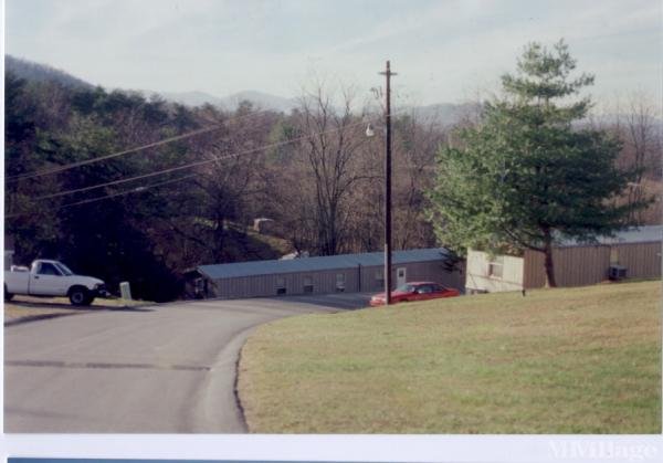 Photo of Georgetown Mobile Home Park, Leicester NC