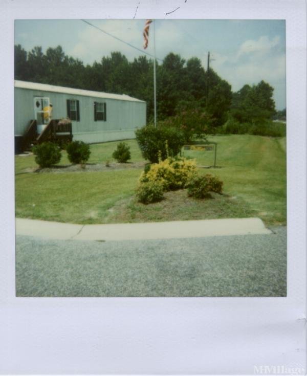 Photo of Phillips' Mobile Home Park, Lumberton NC