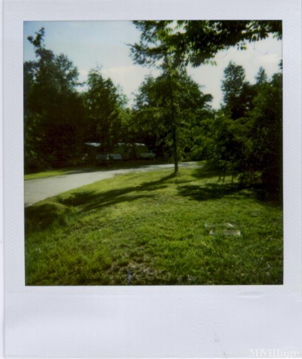 Photo 1 of 2 of park located at 200 Wood Hill Drive Thomasville, NC 27360