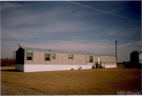 Photo of Holland's Mobile Home Park, Lucama NC